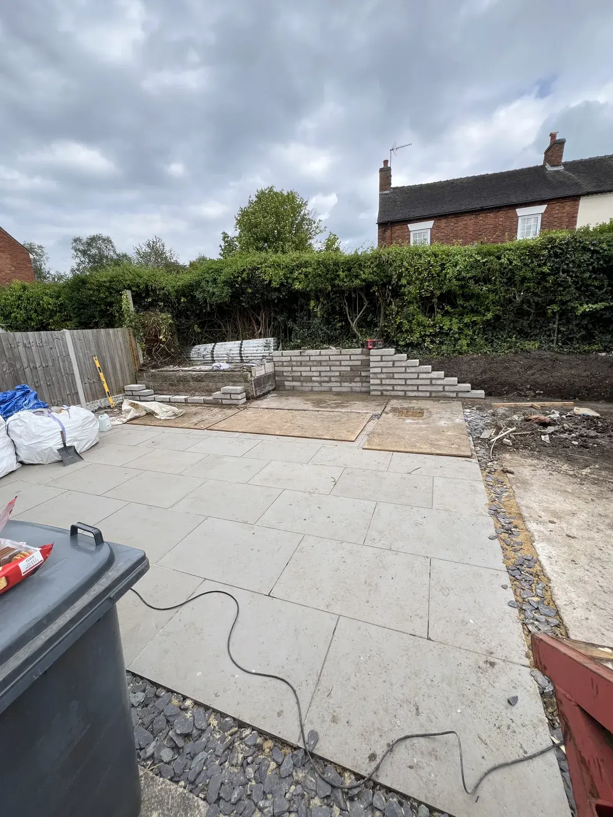 Crewe Retaining Wall — project photograph 3