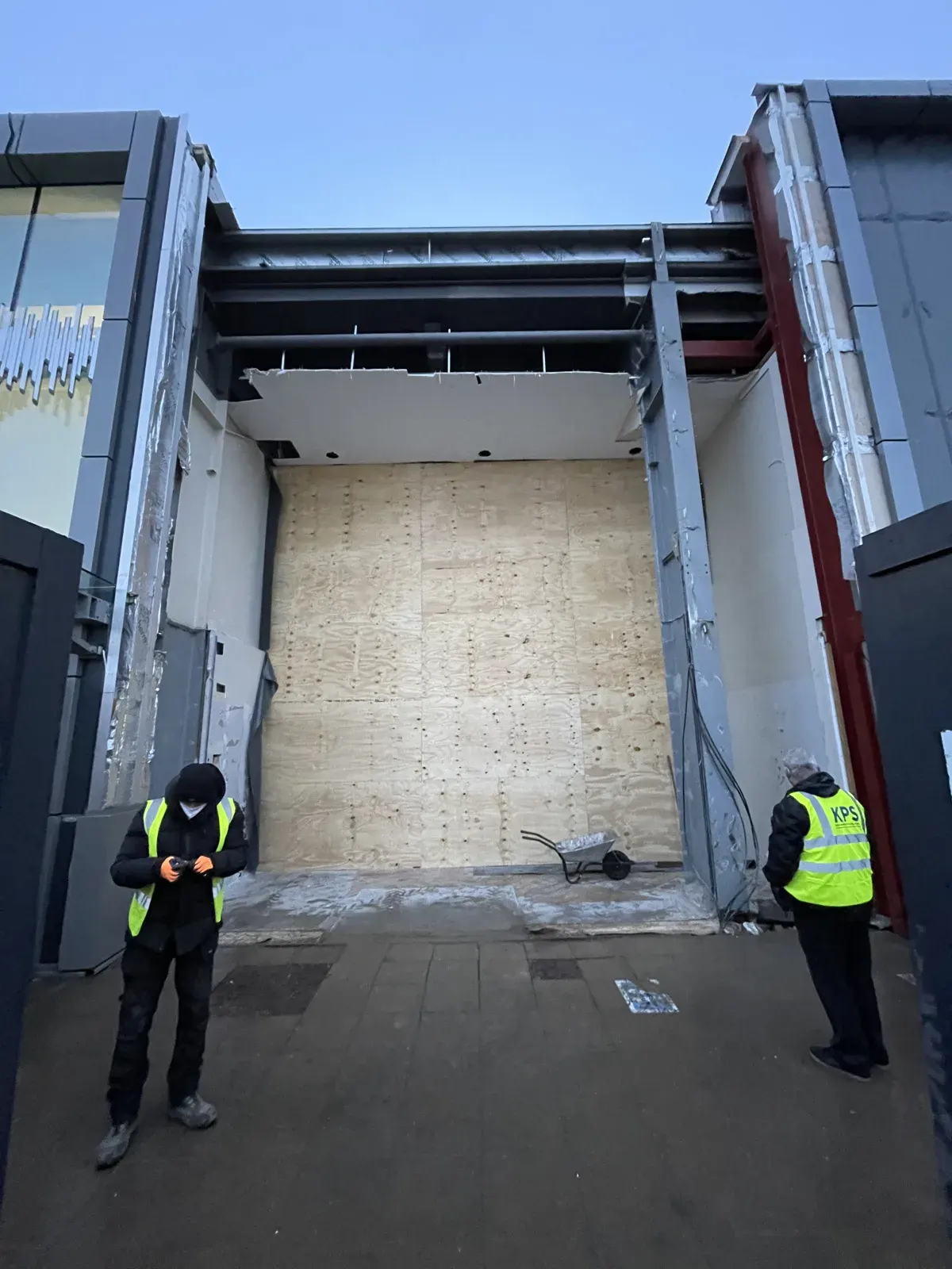 Edinburgh Shop Front Removal — project photograph 3