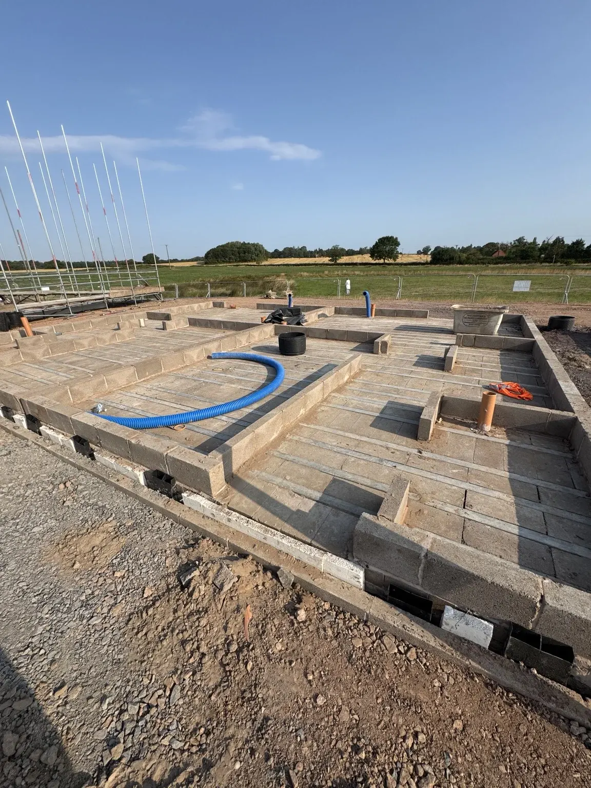 Plot floors with below-ground services